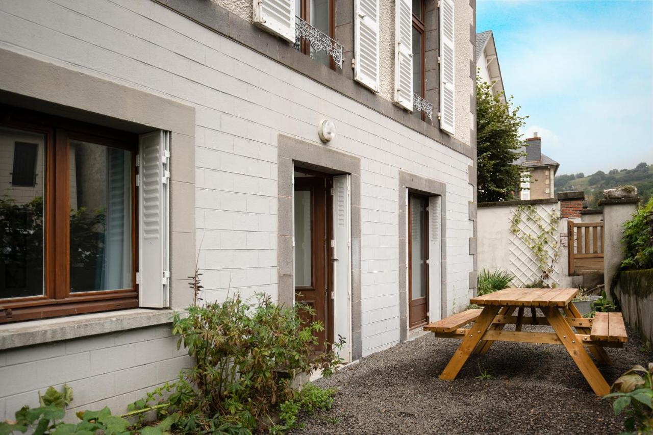 L'Ekrin Des Bains Apartment Ла Бурбул Екстериор снимка